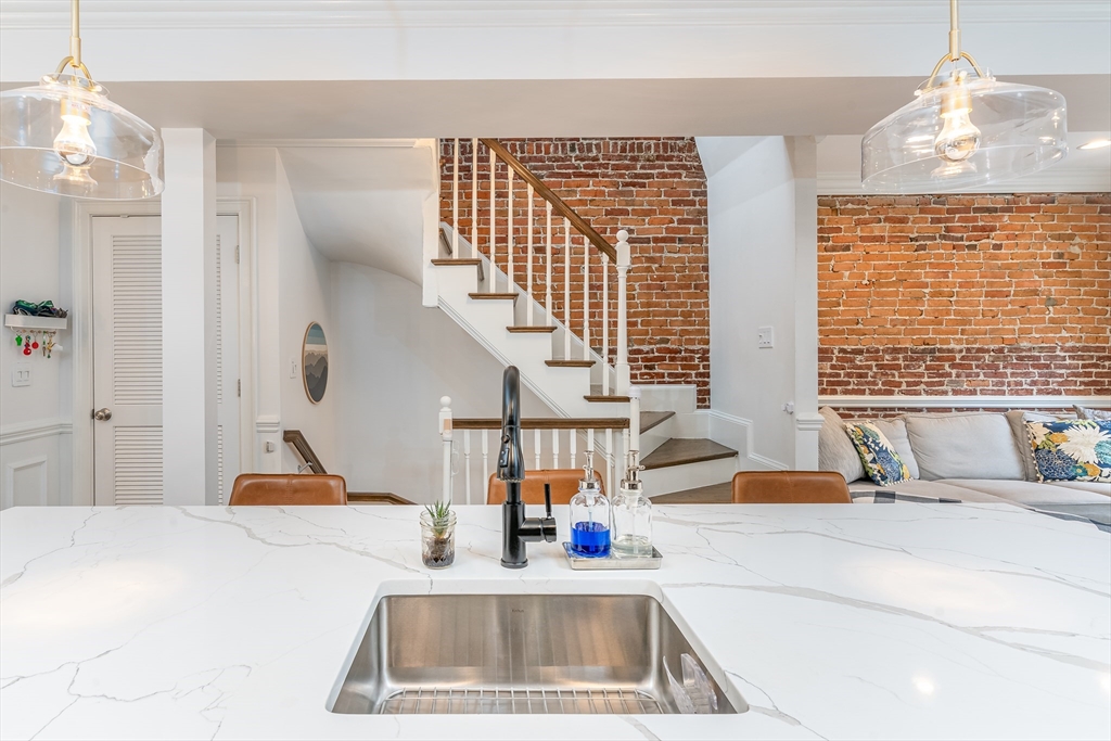 9 Beckler Ave 2