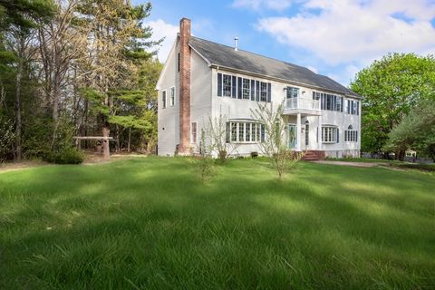 24 Bates St Mendon MA 01756