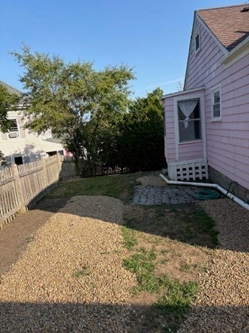 11 Bond ST, Gloucester, MA Photo #28