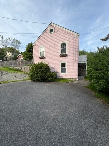 11 Bond ST, Gloucester, MA Photo #30