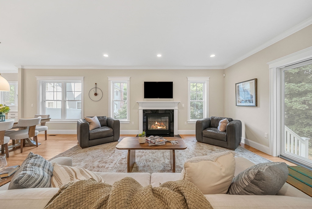 279 Brookline Street 279