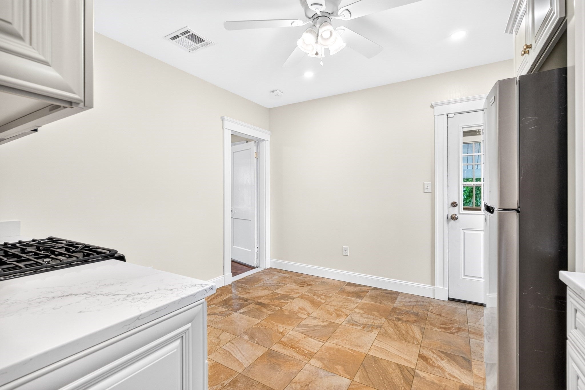 36 Wilson Avenue #2, Belmont, MA Photo #15