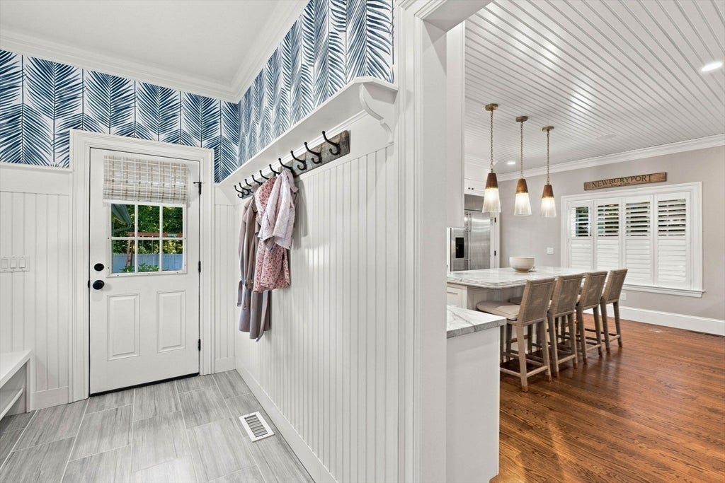 18 Moseley Ave, Newburyport, MA, 18 Moseley Ave, Newburyport, MA Photo #37