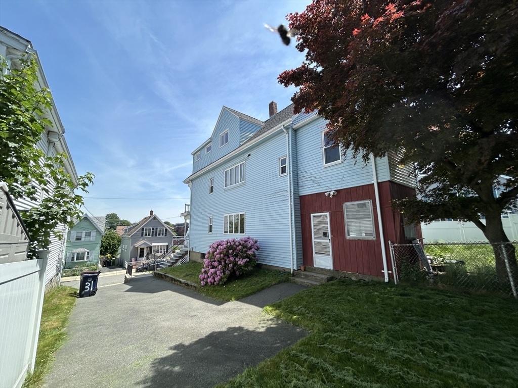 29 Oakland Ave