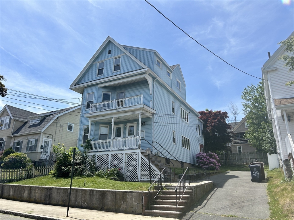 29 Oakland Ave