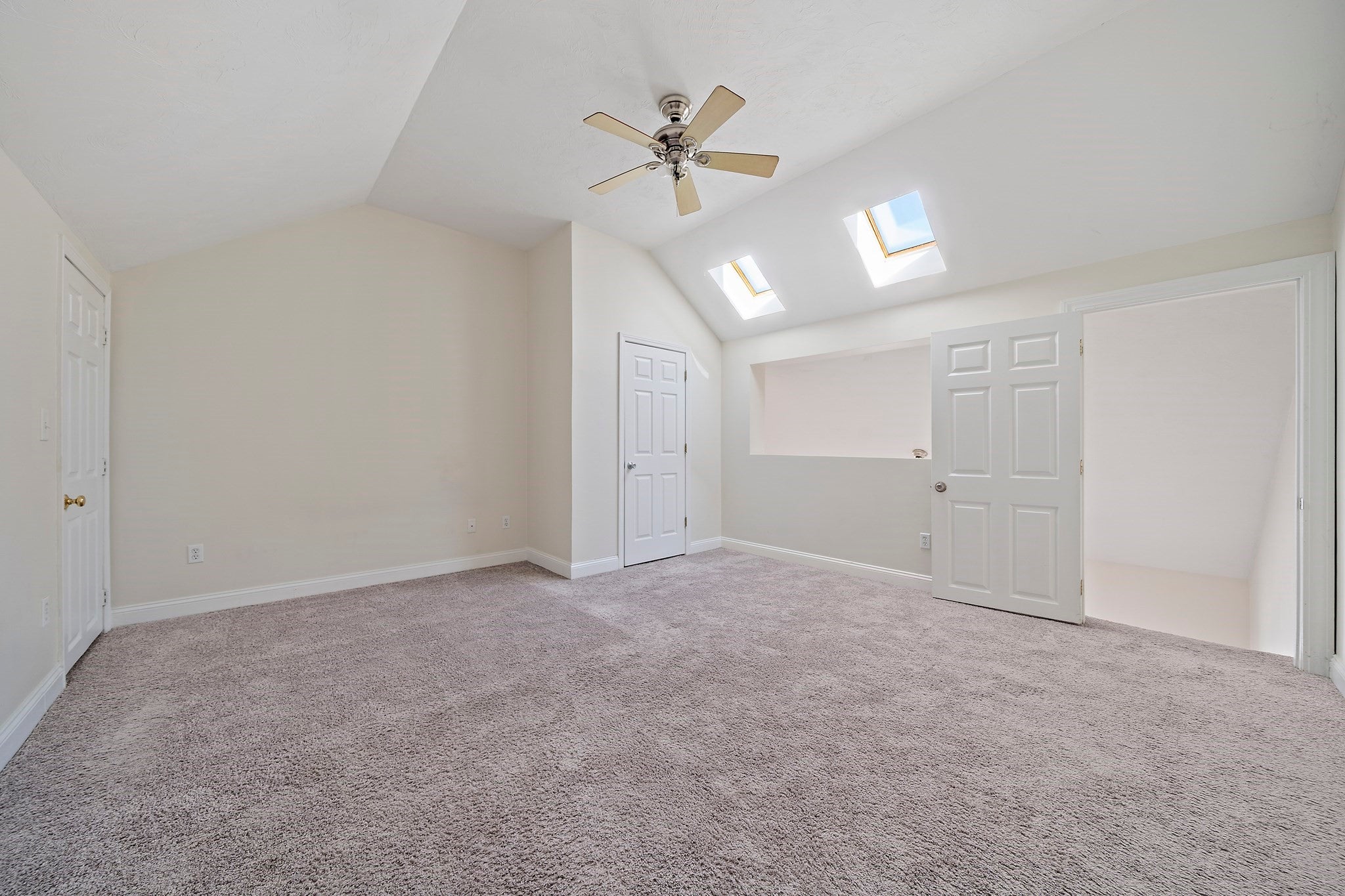 117 Tall Oaks Dr #H, Weymouth, MA, 117 Tall Oaks Dr #H, Weymouth, MA Photo #17