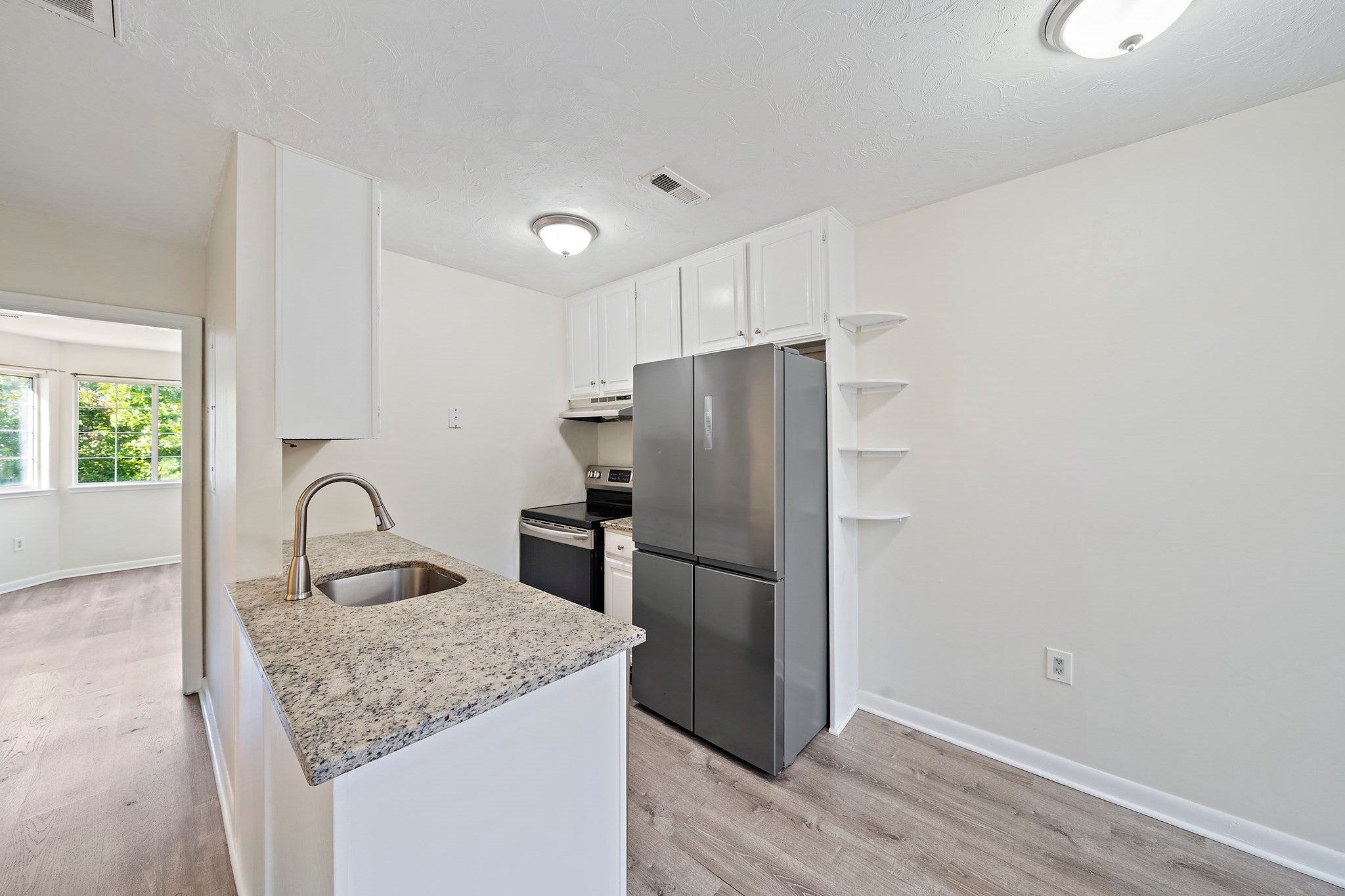 117 Tall Oaks Dr H