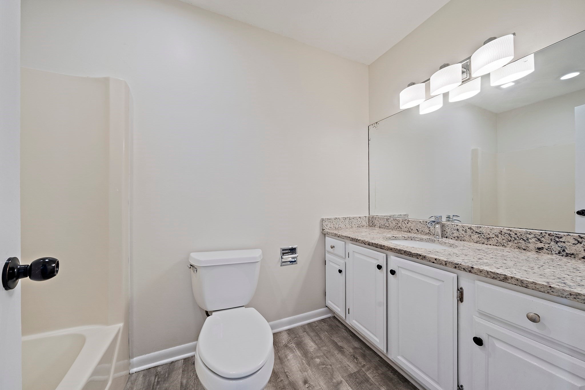 117 Tall Oaks Dr #H, Weymouth, MA, 117 Tall Oaks Dr #H, Weymouth, MA Photo #15