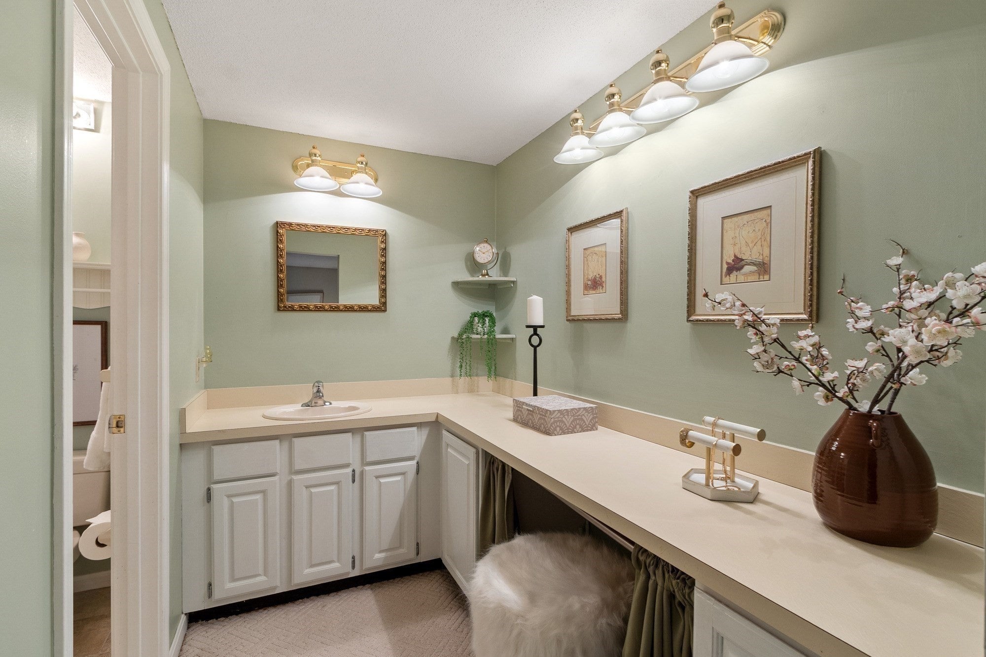 4302 Deerfield Circle #4302, Peabody, MA, 4302 Deerfield Circle #4302, Peabody, MA Photo #20