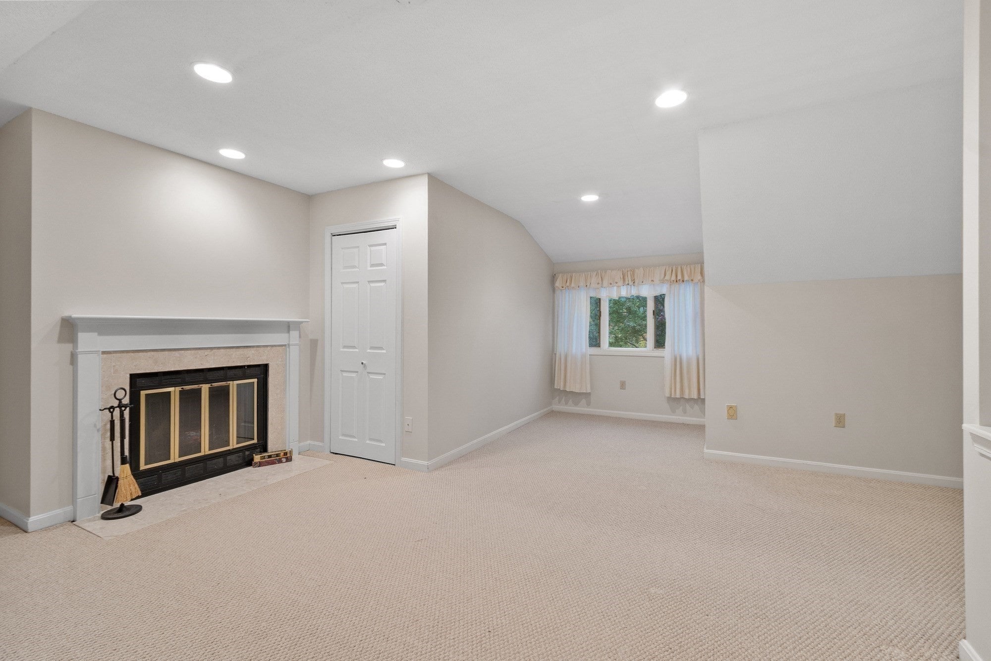 4302 Deerfield Circle #4302, Peabody, MA, 4302 Deerfield Circle #4302, Peabody, MA Photo #25