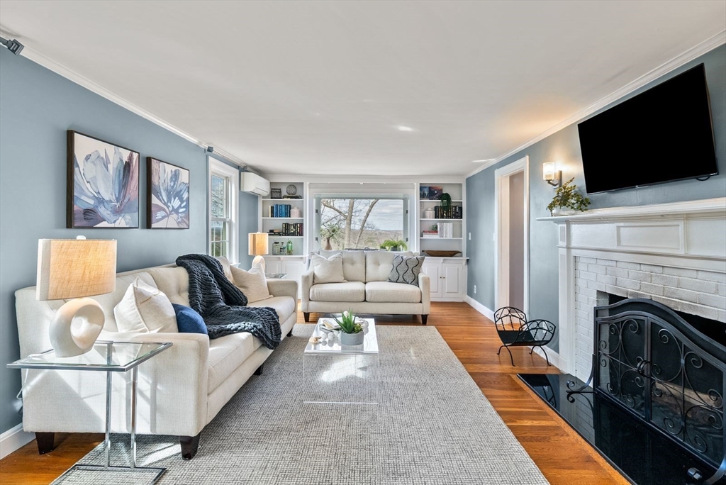 166 Hillcrest Road