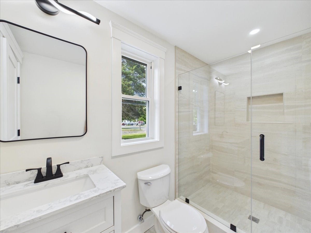 1544 Bridge St, Dracut, MA, 1544 Bridge St, Dracut, MA Photo #27