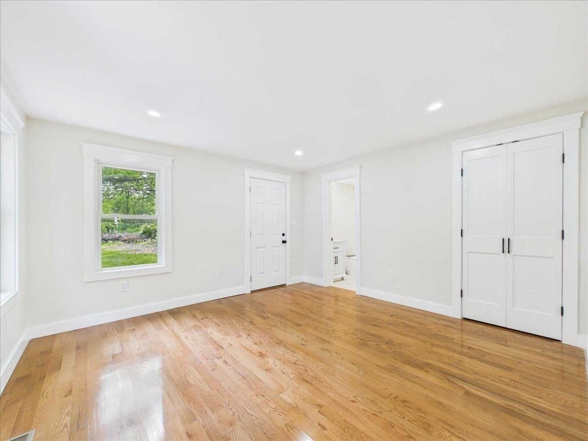 1544 Bridge St, Dracut, MA, 1544 Bridge St, Dracut, MA Photo #20