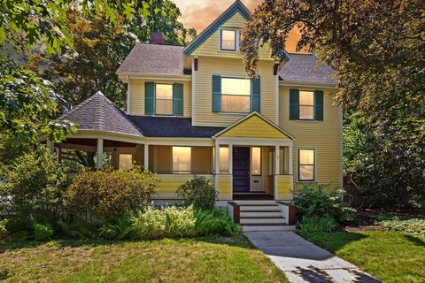 2 Lagrange Street Winchester MA 01890