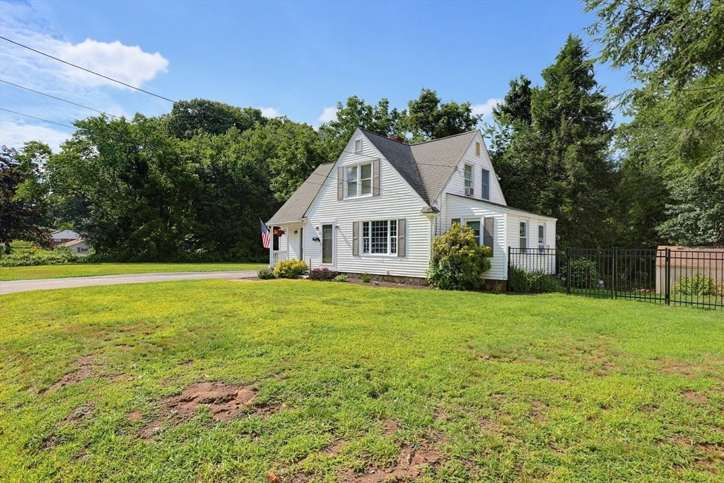 4 Loring St, Auburn, MA, 4 Loring St, Auburn, MA Photo #39