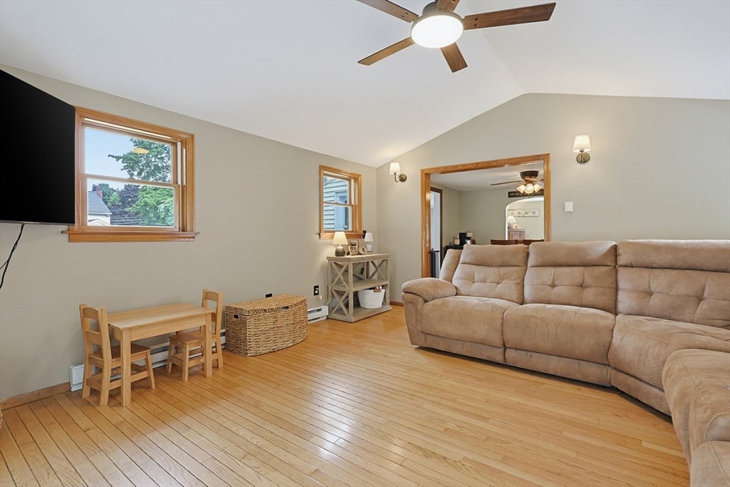 4 Loring St, Auburn, MA, 4 Loring St, Auburn, MA Photo #16