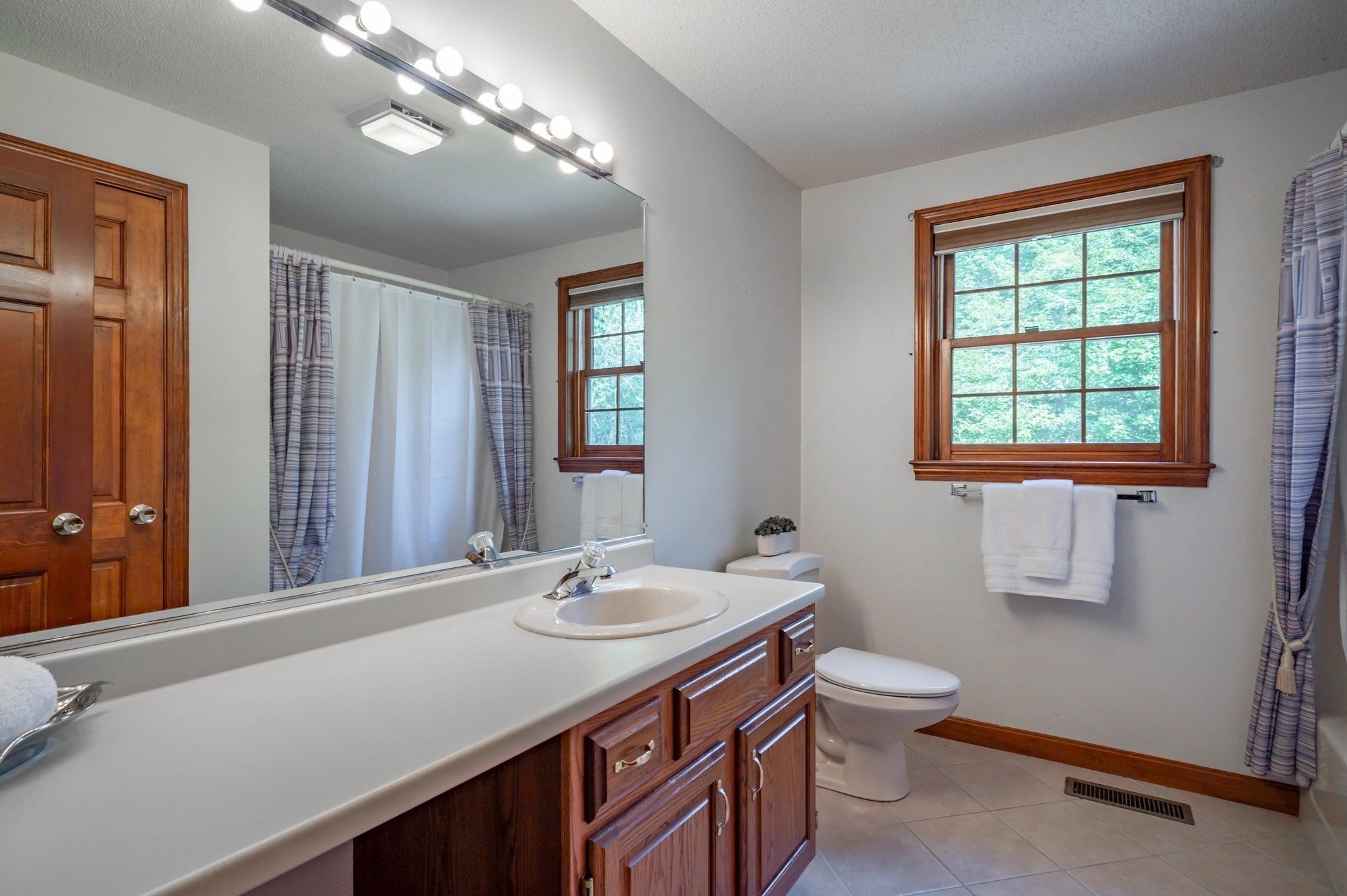 3 Clark Road, Nashua, NH Photo #36