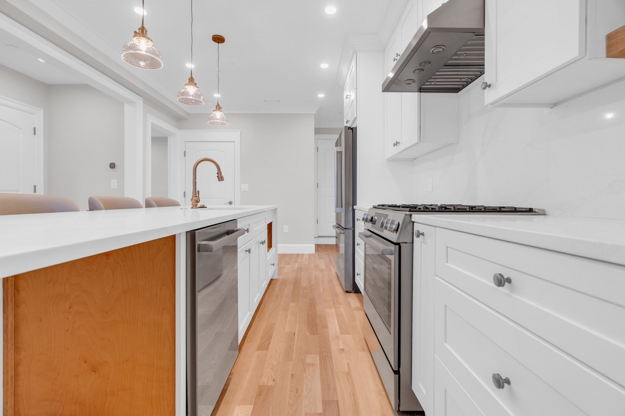 1396 Beacon Street #5, Brookline, MA, 1396 Beacon Street #5, Brookline, MA Photo #3