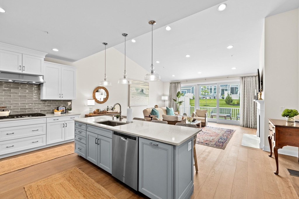 5 Diane Terrace 5