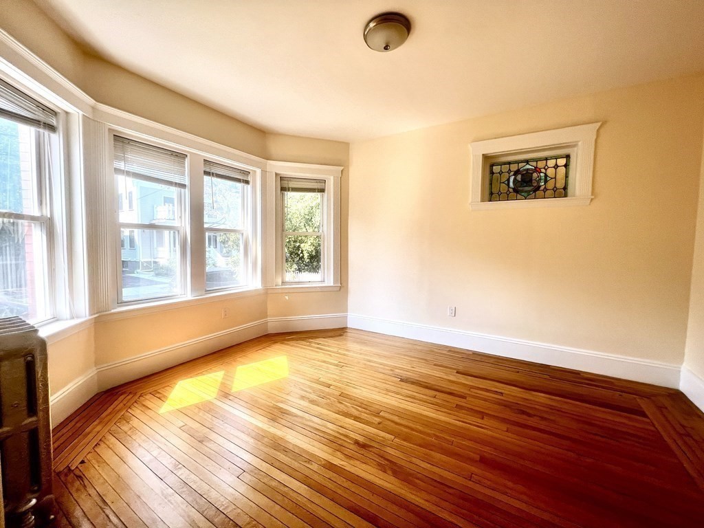 102 Trowbridge Street 3L