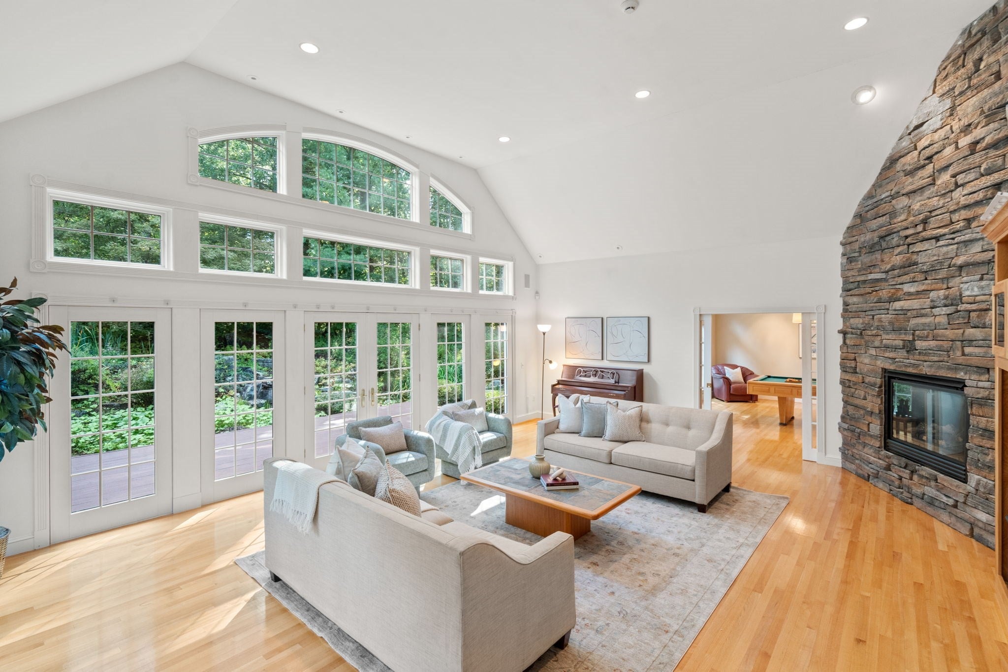 24 Davis Rd, Carlisle, MA Photo #5