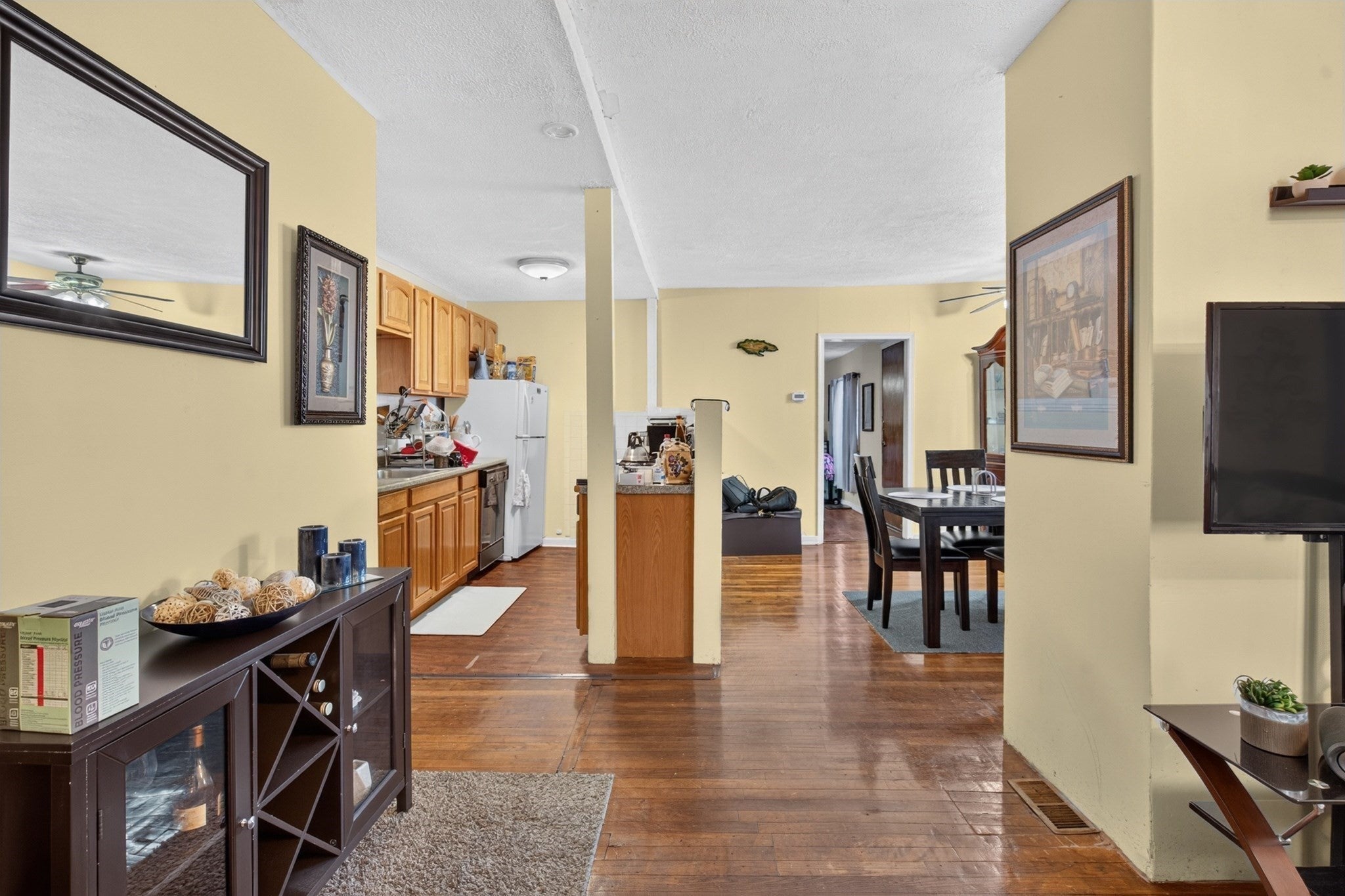 445 Walnut Ave
