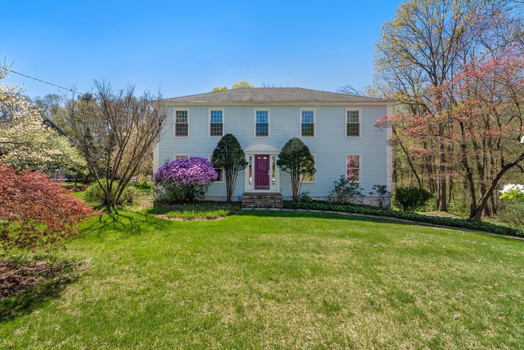 16 Parmenter Rd