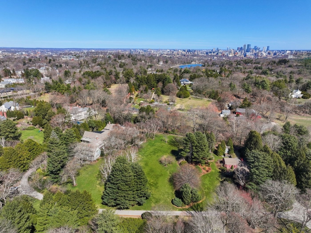 106 Fernwood Rd