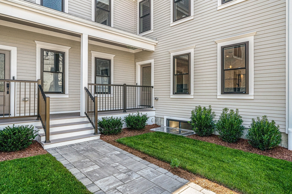 154 Summer Street 154