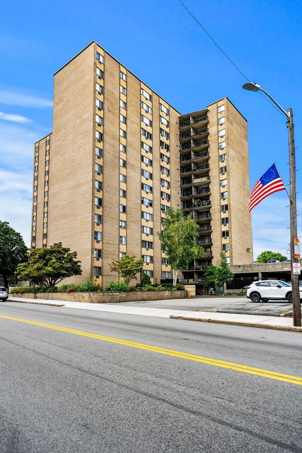 1025 Hancock St #13B, Quincy, MA Photo #4