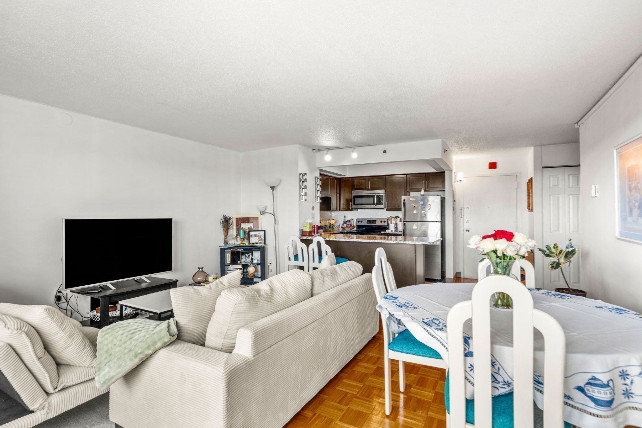 1025 Hancock St #13B, Quincy, MA Photo #10