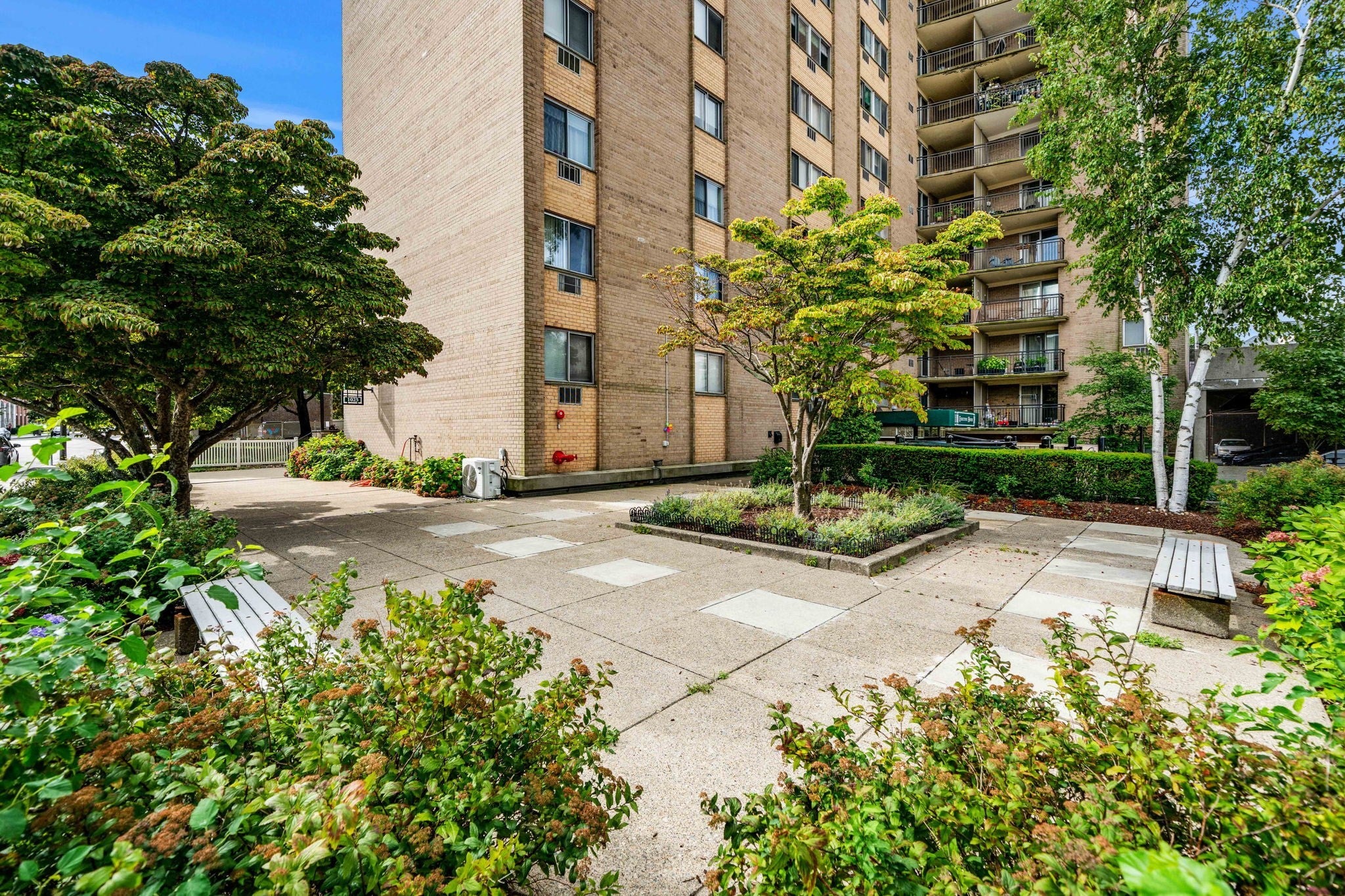1025 Hancock St #13B, Quincy, MA Photo #35