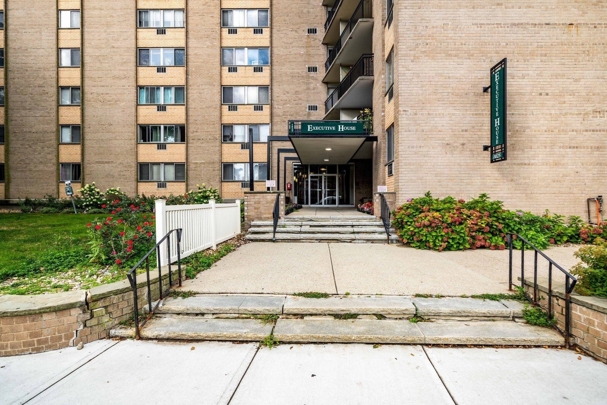 1025 Hancock St #13B, Quincy, MA Photo #31