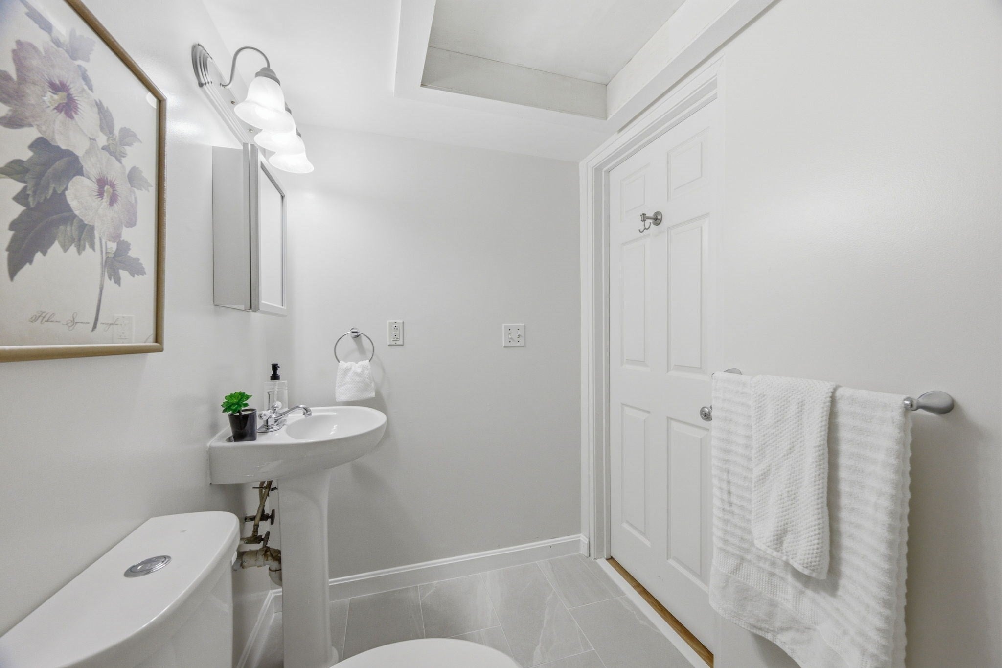48 Forest St #104, Medford, MA, 48 Forest St #104, Medford, MA Photo #17