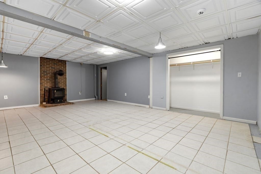 5 Locust St, North Reading, MA Photo #30