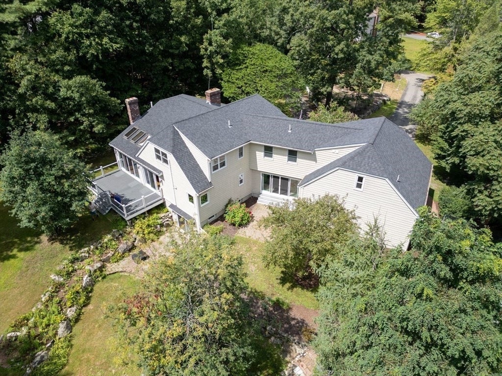5 Locust St, North Reading, MA Photo #3
