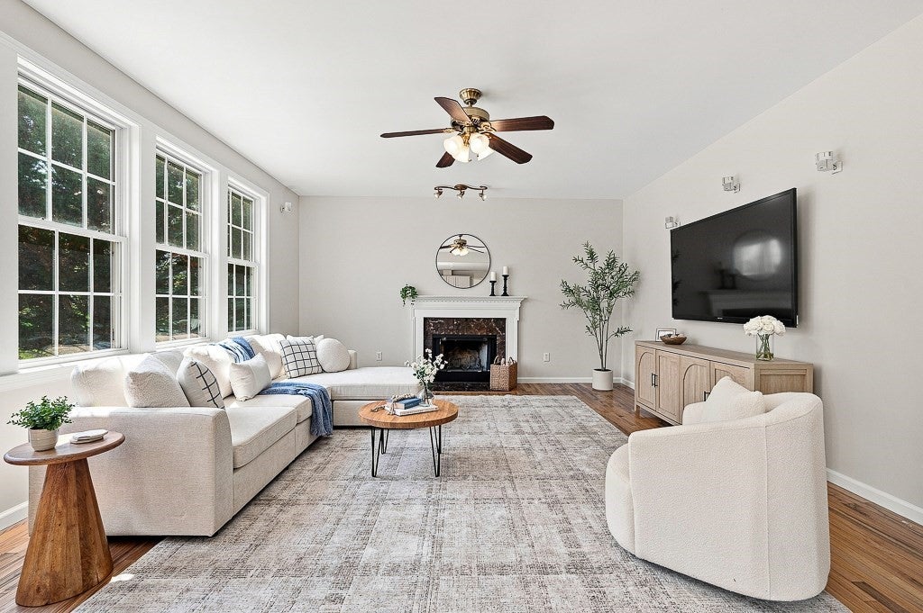 37 Aspen Avenue, Grafton, MA Photo #16