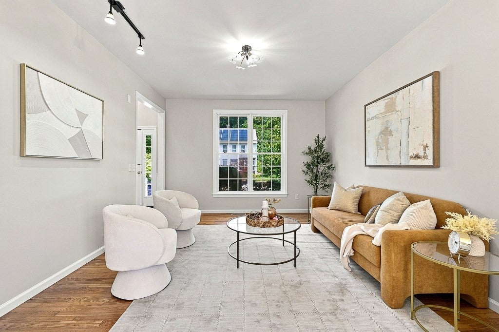 37 Aspen Avenue, Grafton, MA Photo #7