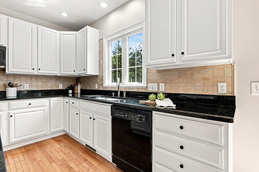 37 Aspen Avenue, Grafton, MA Photo #12