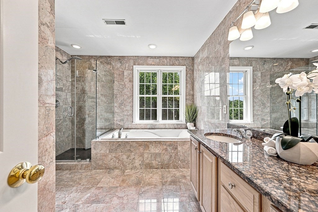 37 Aspen Avenue, Grafton, MA Photo #27