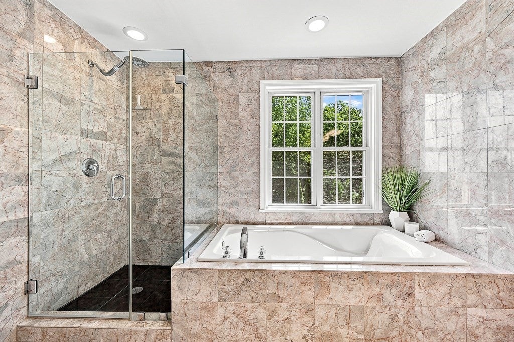 37 Aspen Avenue, Grafton, MA Photo #28