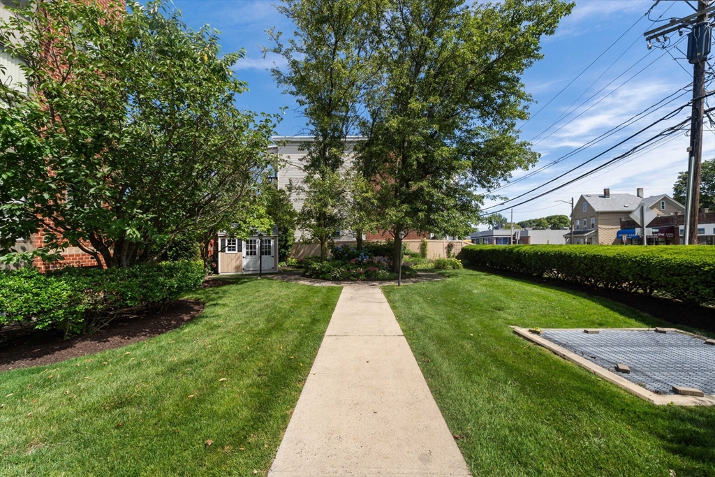 975 Mass Avenue 106