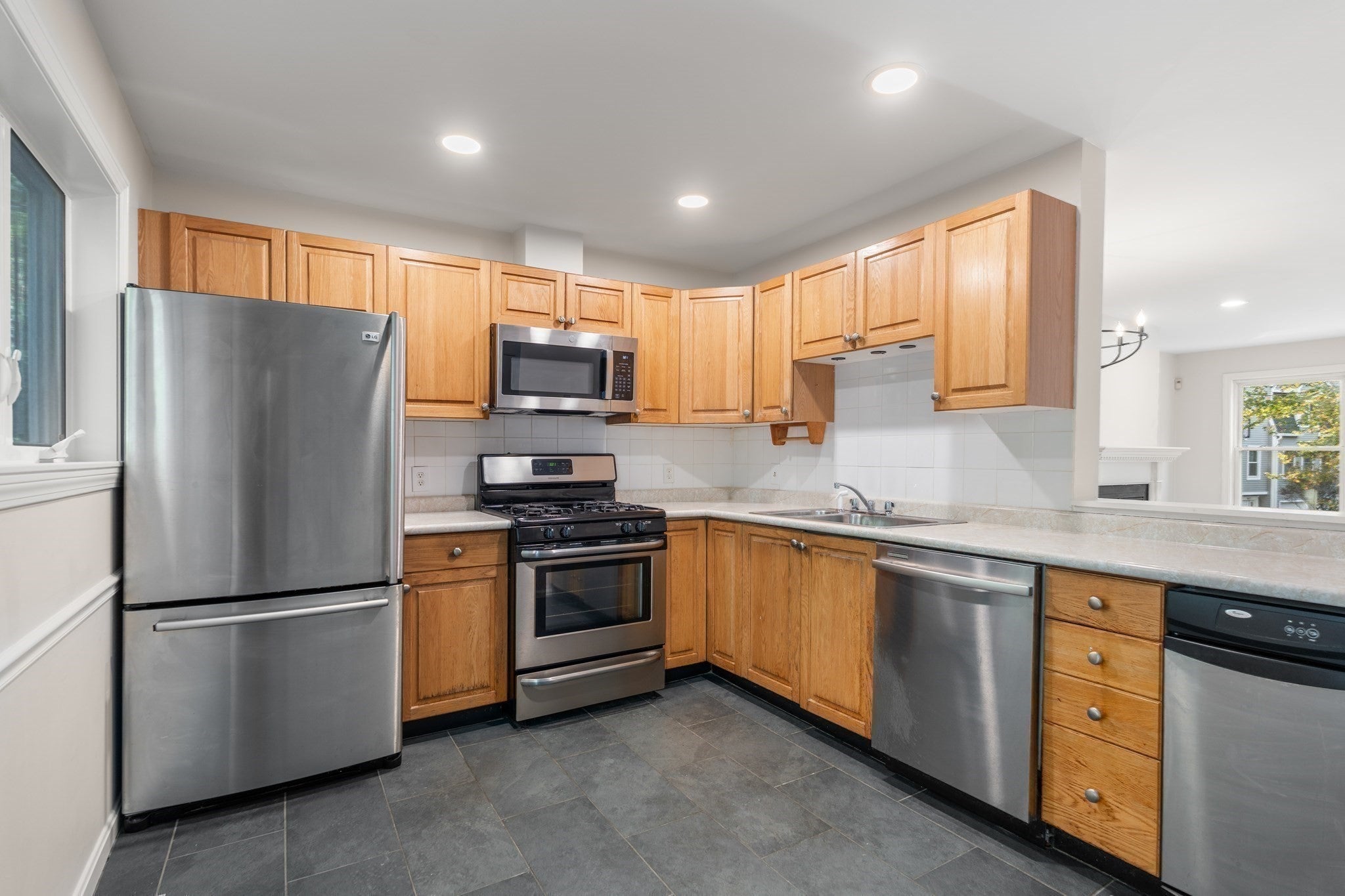 95 Anderer Ln #3, Boston, MA Photo #13