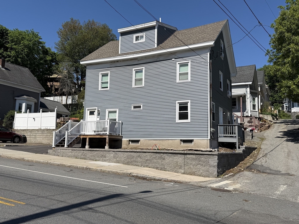 25 High St