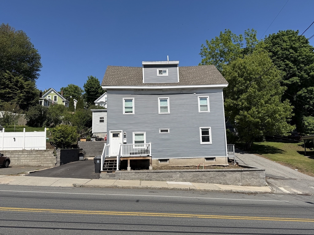 25 High St
