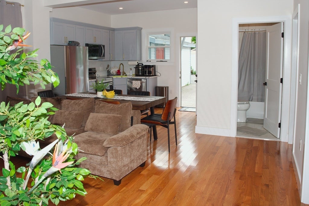5 Walnut Avenue #2, Stoughton, MA, 5 Walnut Avenue #2, Stoughton, MA Photo #3