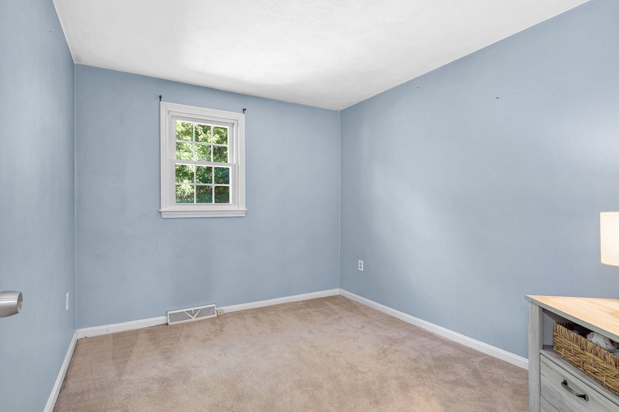 7 Hickory Dr, Townsend, MA Photo #10