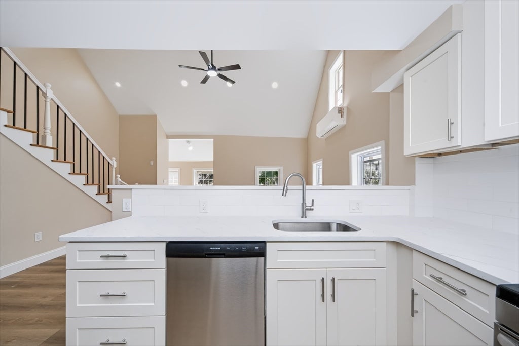 16 Winter Pl, Winchendon, MA Photo #11