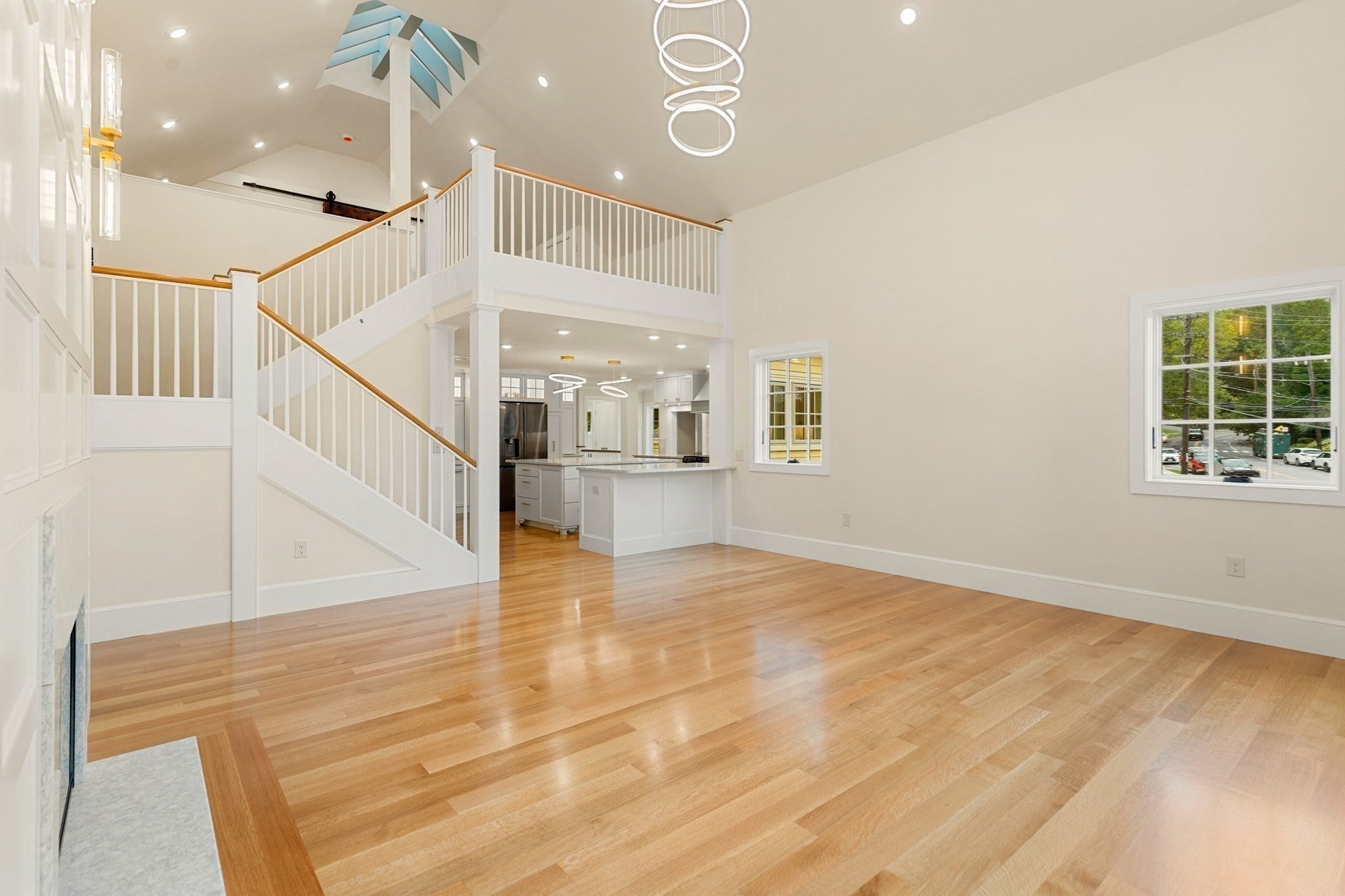 2 Pleasant St 2