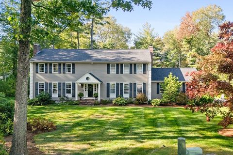 4 Alonesos Way Andover MA 01810